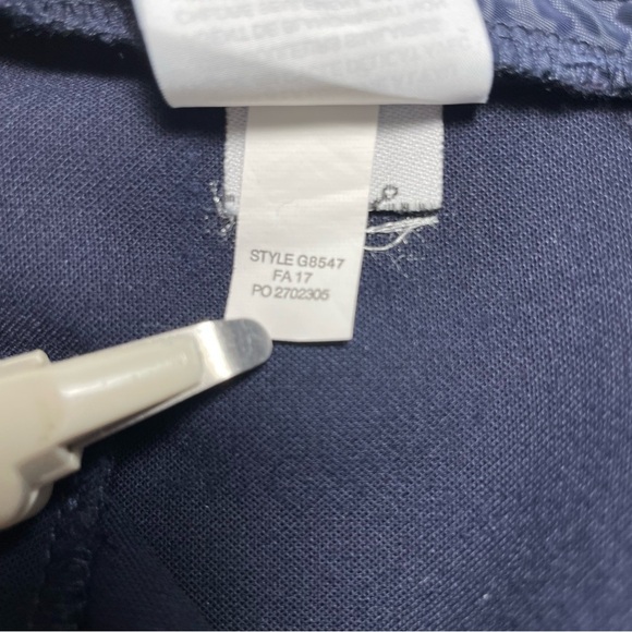 J. Crew Cropped Pants Slim Corpcore Four Seasons Navy Viscose Women’s Size 2 - Picture 12 of 12